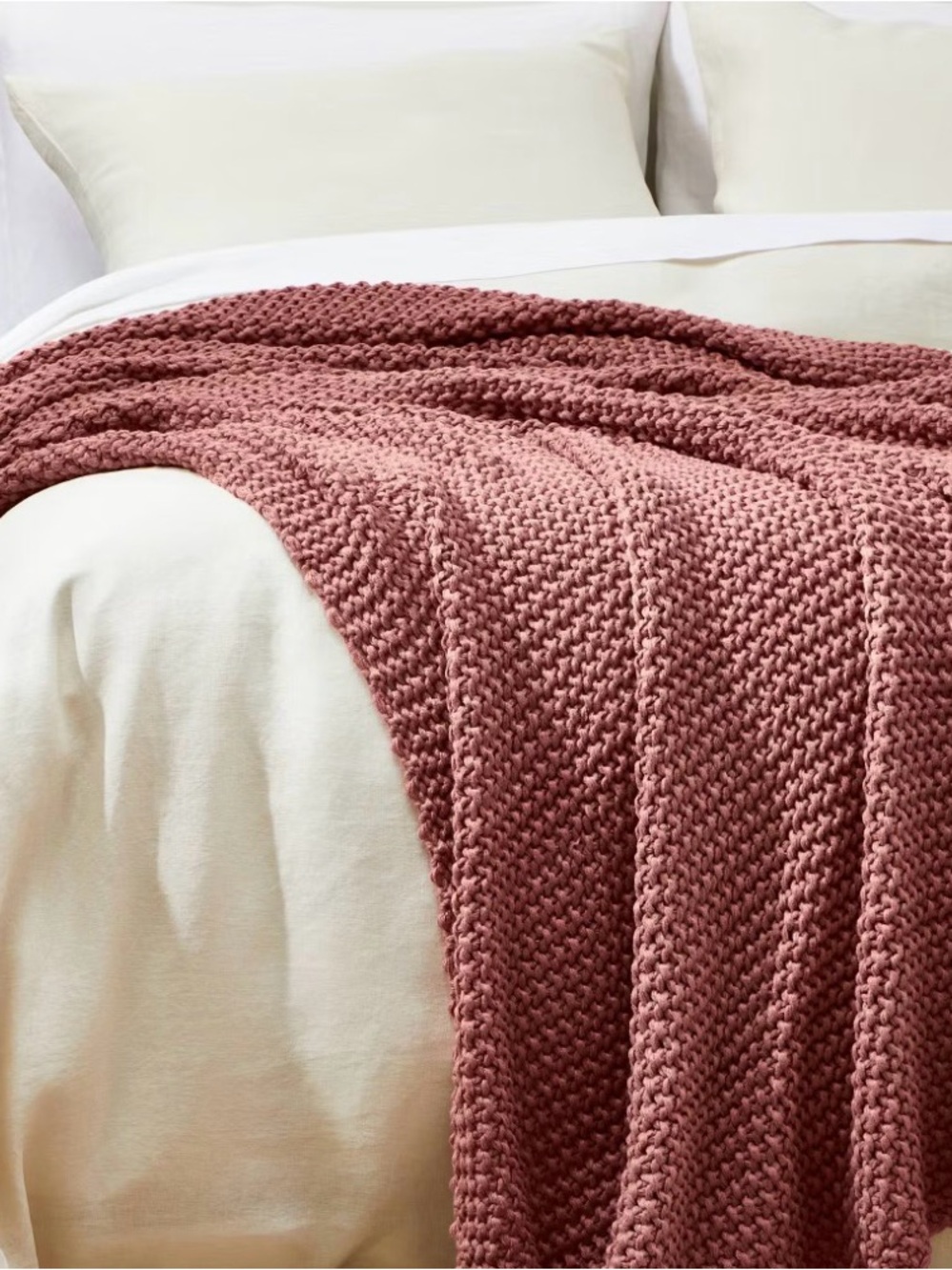 NWT Casaluna Chunky Knit Blanket in Dusty Mauve Fuul/Queen Medium weight